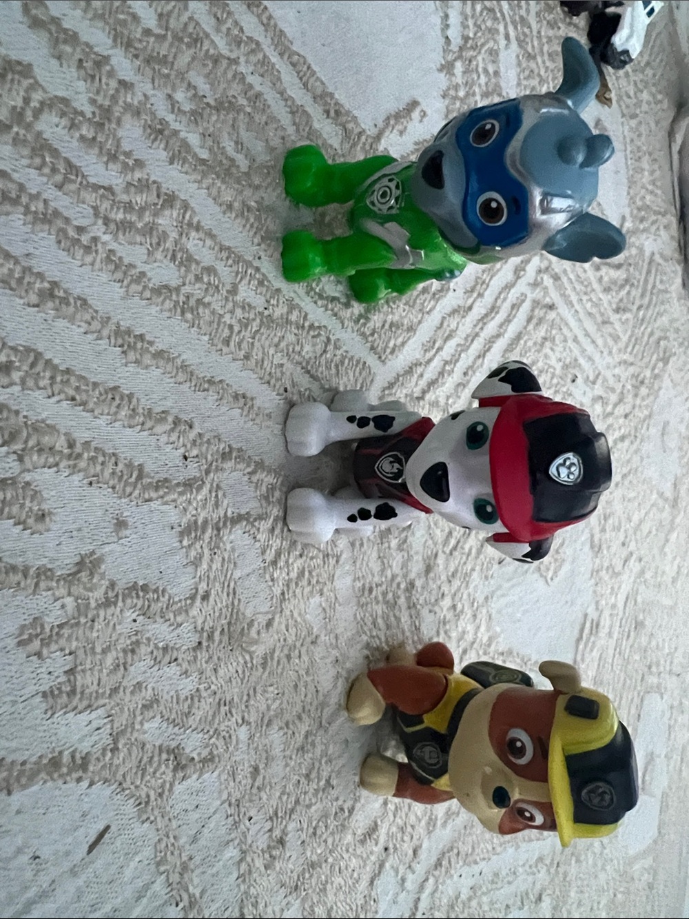 Nickelodeon Paw Patrol Blue, Green, Red, Yellow Puppy Action Figures